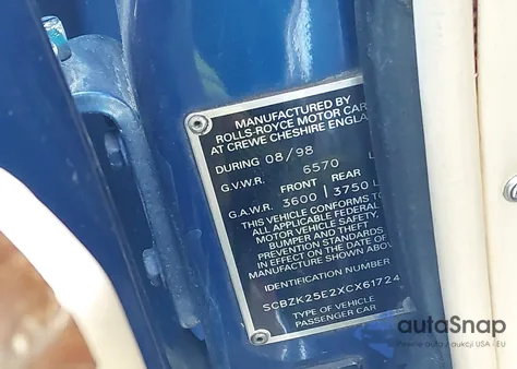 1999 Bentley Azure z USA, uszkodzony, nr VIN SCBZK25E2XCX61724